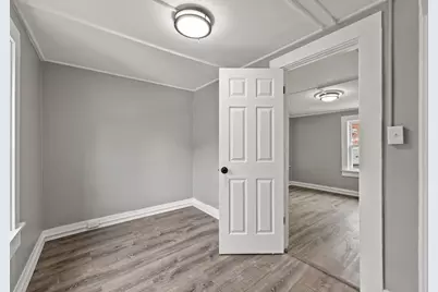 1 Noble Pl, Adams, MA 01220 - Photo 24