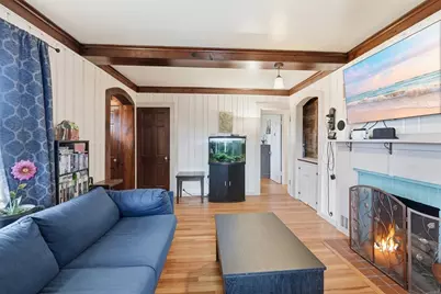 14 Bellevue Ave, Ware, MA 01082 - Photo 8