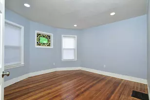 9 Nightingale St, Boston, MA 02124 - Photo 14