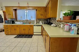 462 American Legion Hwy, Revere, MA 02151 - Photo 14