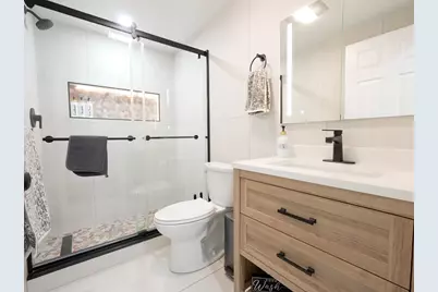 462 American Legion Hwy, Revere, MA 02151 - Photo 10