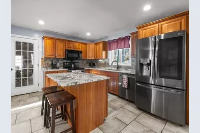 141 Peach St, Barre, MA 01005 - Photo 8