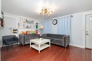 107 Fayette St, Quincy, MA 02171 - Photo 4