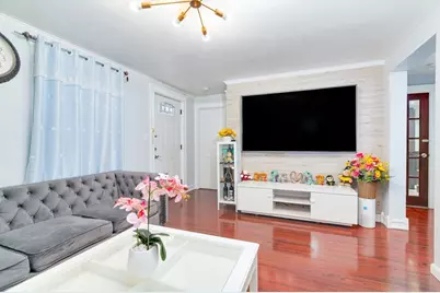 107 Fayette St, Quincy, MA 02171 - Photo 2