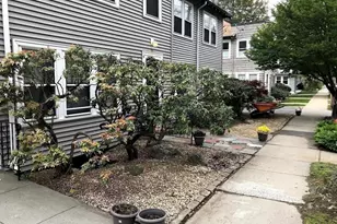 36 Beaconsfield Rd, Brookline, MA 02445 - Photo 12