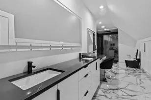 880 Summer St, Lynnfield, MA 01940 - Photo 26