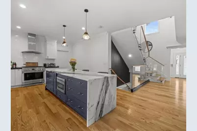 880 Summer St, Lynnfield, MA 01940 - Photo 8