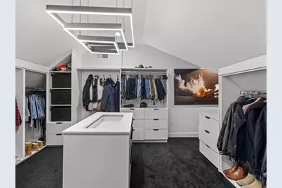 880 Summer St, Lynnfield, MA 01940 - Photo 28