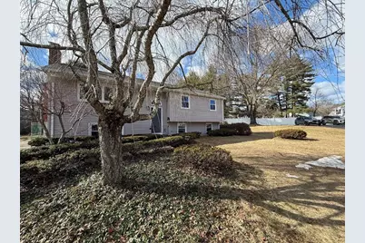 105 Duncan Rd, Stoughton, MA 02072 - Photo 2