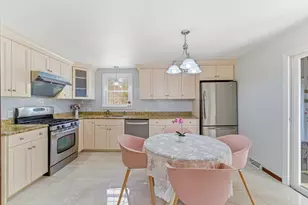 38 Groton Rd, Westford, MA 01886 - Photo 8