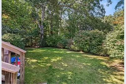 14 Hoover Rd, Northborough, MA 01532 - Photo 16