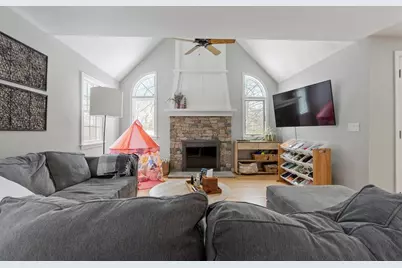 99 Flagler Dr, Holden, MA 01520 - Photo 10