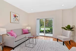 321 Hammond Pond Pkwy, Brookline, MA 02467 - Photo 18