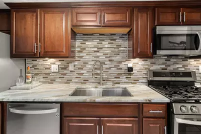 241 Mendon Rd, Attleboro, MA 02703 - Photo 10