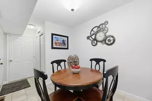 20 Jamestown Dr, Springfield, MA 01108 - Photo 18