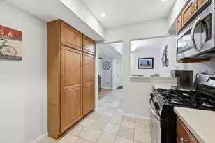 20 Jamestown Dr, Springfield, MA 01108 - Photo 24