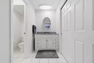 20 Jamestown Dr, Springfield, MA 01108 - Photo 32