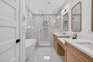 71 Cloverdale, Newton, MA 02461 - Photo 6