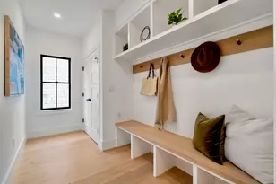 71 Cloverdale, Newton, MA 02461 - Photo 4