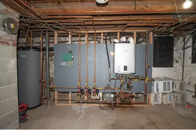 5 Crosby St, Webster, MA 01570 - Photo 30