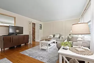 55 Thomas Dr, Chelmsford, MA 01824 - Photo 4