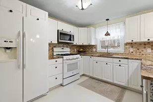 55 Thomas Dr, Chelmsford, MA 01824 - Photo 8