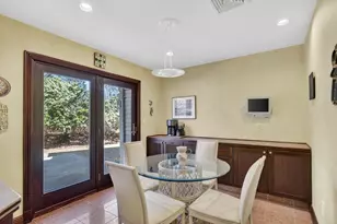 923 Drift Rd, Westport, MA 02790 - Photo 8