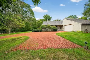 923 Drift Rd, Westport, MA 02790 - Photo 2