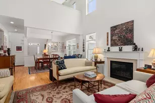 201 Willow Brook Dr, Wayland, MA 01778 - Photo 4