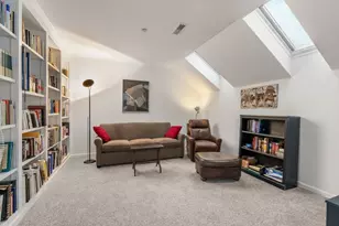 201 Willow Brook Dr, Wayland, MA 01778 - Photo 12