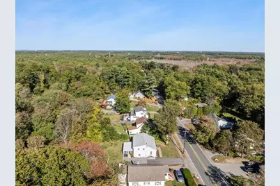 220 Weymouth St, Holbrook, MA 02343 - Photo 10