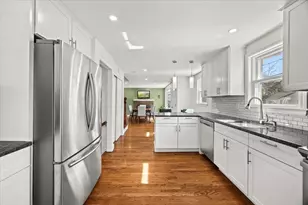 220 Weymouth St, Holbrook, MA 02343 - Photo 24