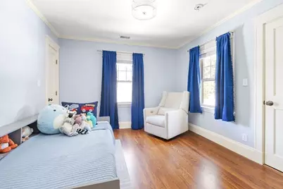 70 Clyde Street #2, Newton, MA 02460 - Photo 14