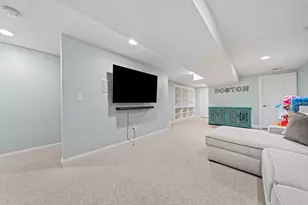 861 Adams St, Boston, MA 02124 - Photo 32