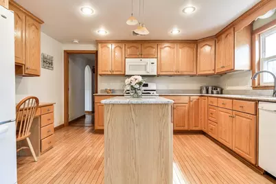 8 Edwards Road Aka 12, Natick, MA 01760 - Photo 6