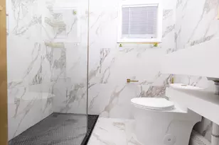 2085 Memorial Dr, South Hadley, MA 01075 - Photo 12