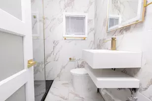 2085 Memorial Dr, South Hadley, MA 01075 - Photo 8