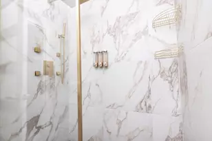 2085 Memorial Dr, South Hadley, MA 01075 - Photo 10