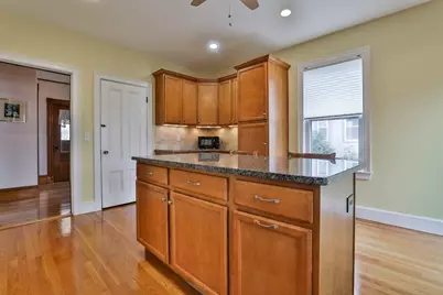 24 Austin St, Milton, MA 02186 - Photo 12