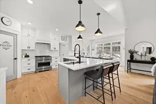 401 South St, Foxboro, MA 02035 - Photo 8