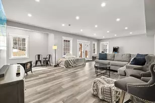 401 South St, Foxboro, MA 02035 - Photo 34