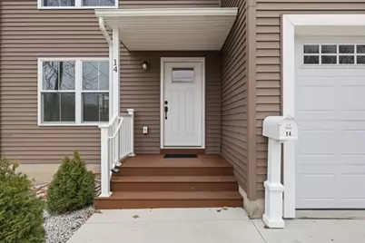 14 Crane St, Springfield, MA 01104 - Photo 4