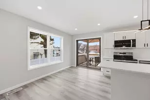 14 Crane St, Springfield, MA 01104 - Photo 8