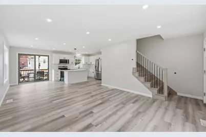 14 Crane St, Springfield, MA 01104 - Photo 6