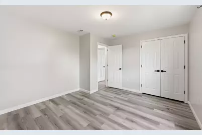 14 Crane St, Springfield, MA 01104 - Photo 28