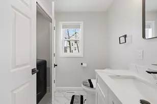 14 Crane St, Springfield, MA 01104 - Photo 12