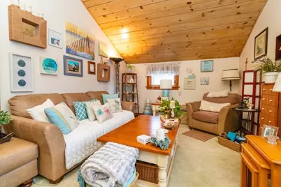 1930 Acushnet Ave, New Bedford, MA 02745 - Photo 30