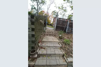 340 Lake Avenue N, Worcester, MA 01604 - Photo 4