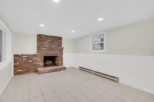 25 Fox Hill Rd, Ludlow, MA 01056 - Photo 32