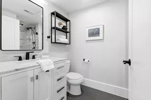 12 Mohawk St, Boston, MA 02127 - Photo 12